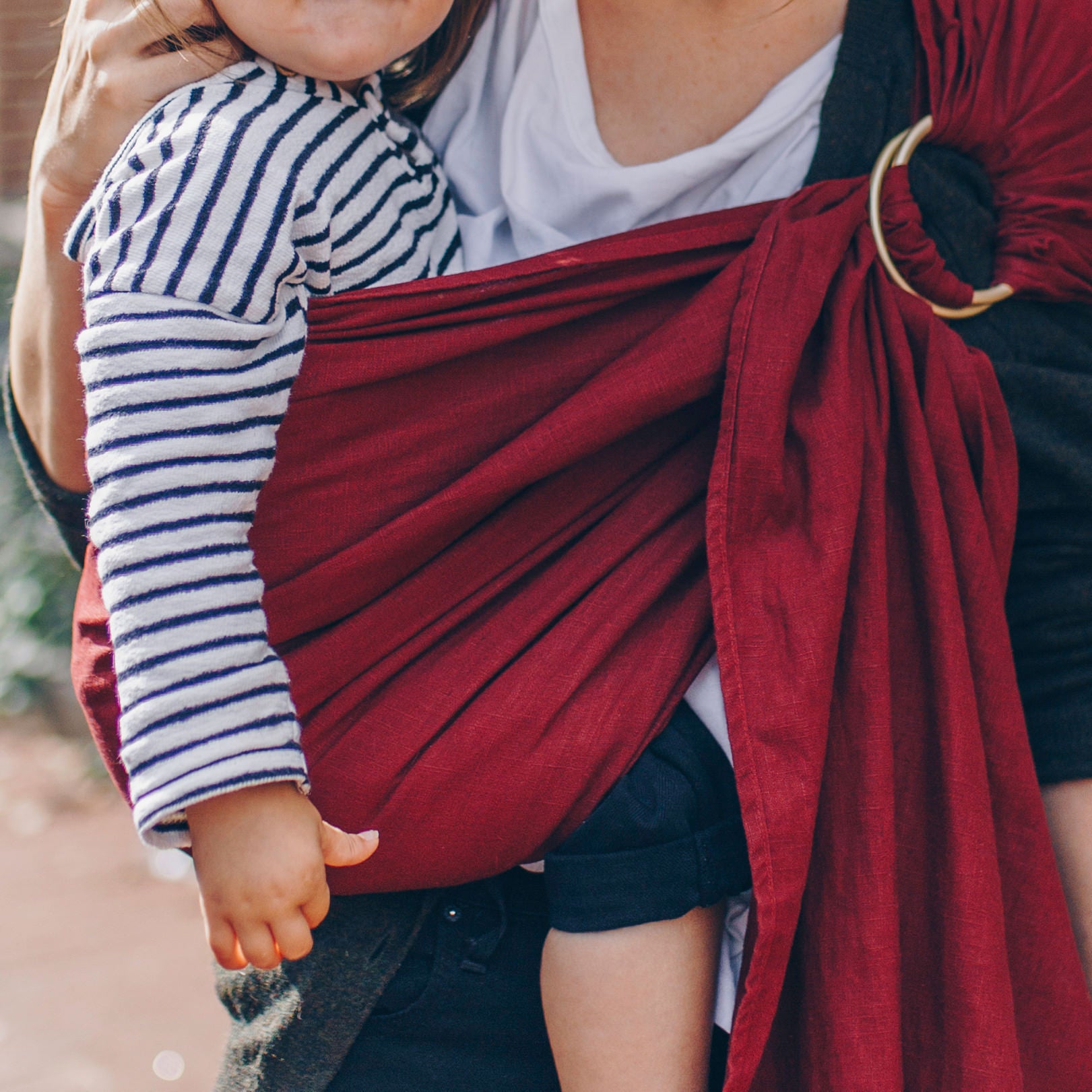 Moon Slings Leinen Ring Sling Wrap Babytrage Rot Maroon Gold Ringe Amsterdam